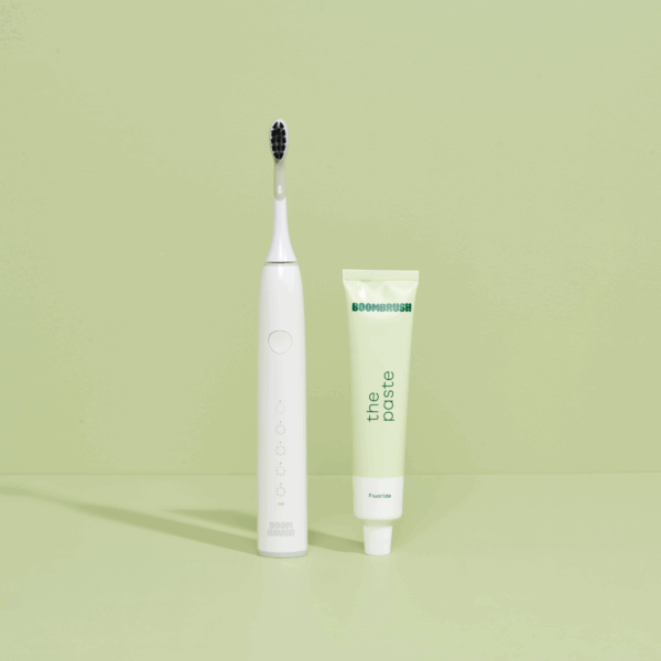 Boombrush | Starterkit | Sonische Tandenborstel & Tandpasta | Wit - Met Repeat